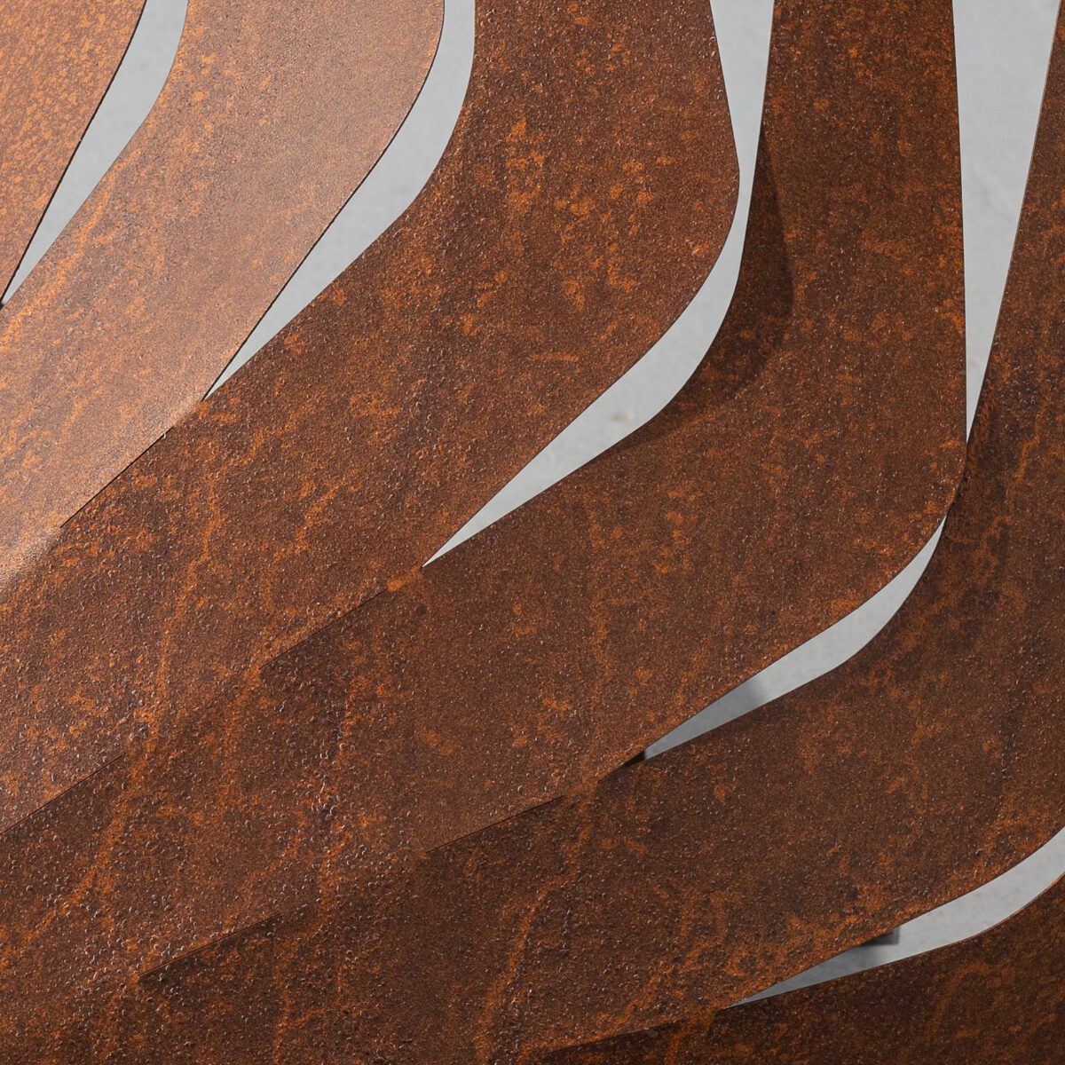 Iza Tarasewicz Revelation of Power XIII oxidized steel 78 x 84 x 84 cm 2022 (2)